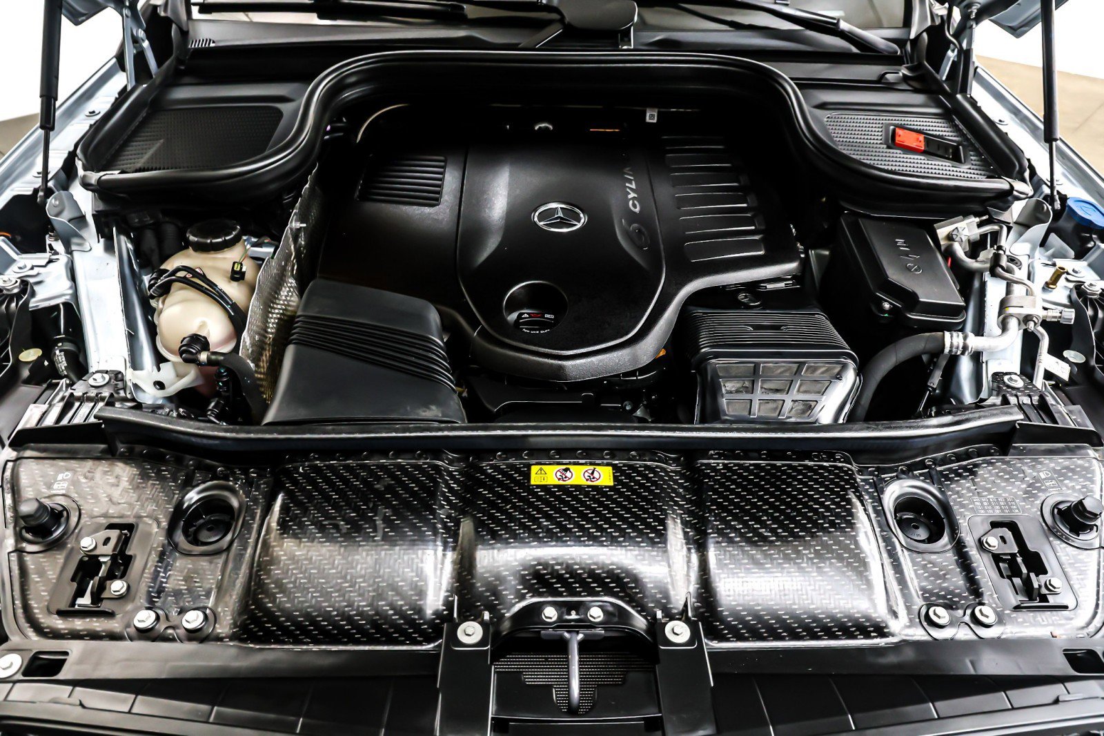 Certified 2024 Mercedes-Benz GLE 450 4MATIC image 13