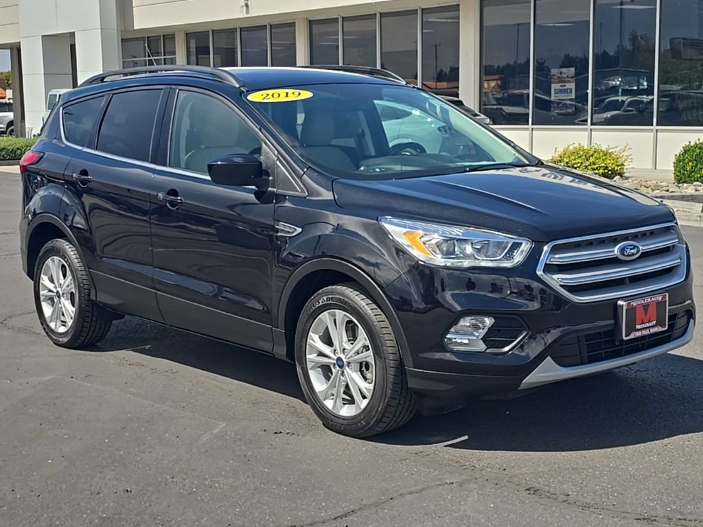 Used 2019 Ford Escape SEL AWD/4WD image 1
