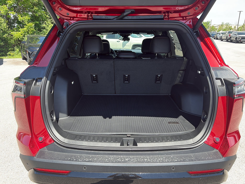 New 2026 Chevrolet Equinox RS w/ Convenience Package III AWD/4WD image 11