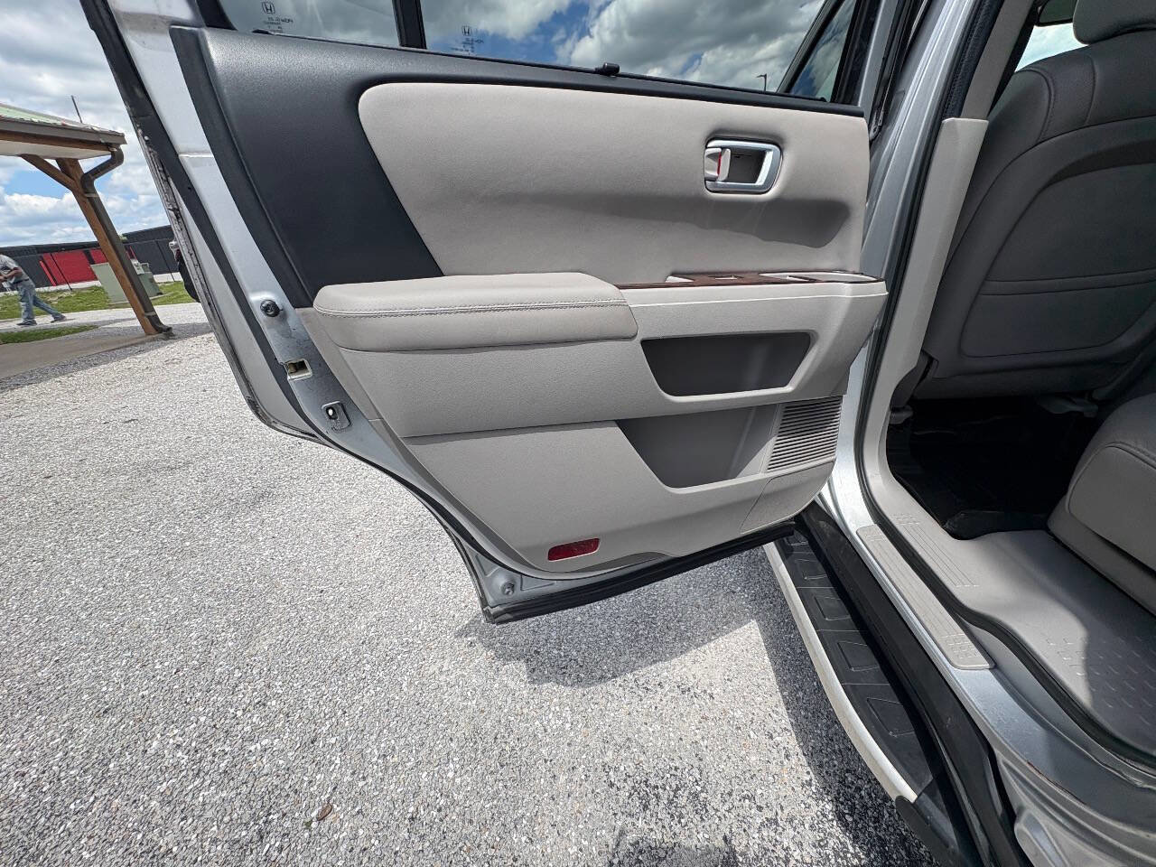 Used 2013 Honda Pilot Touring image 27