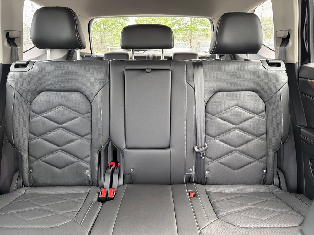 New 2026 Volkswagen Atlas SE FWD image 30