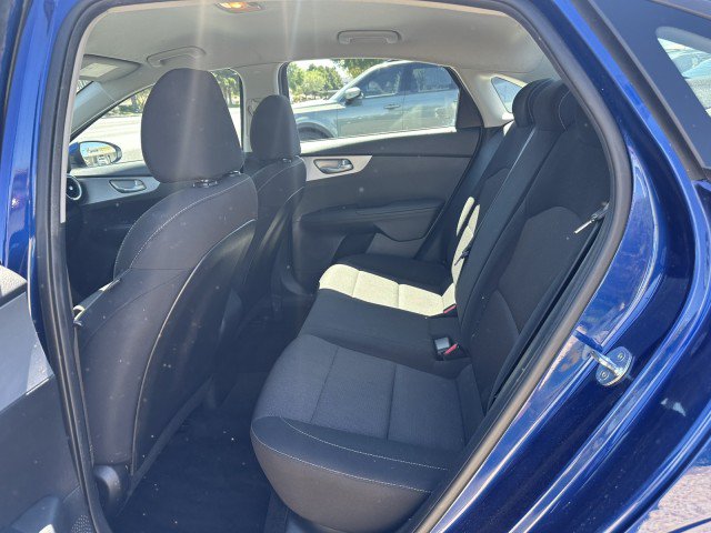 Used 2022 Kia Forte LXS FWD image 13