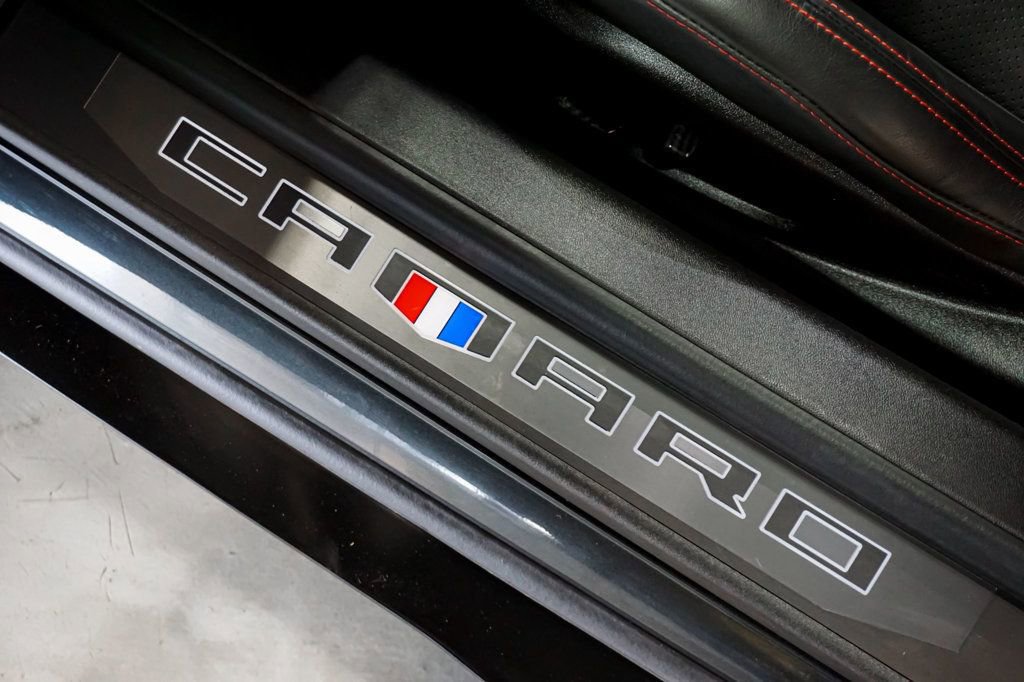 Used 2018 Chevrolet Camaro ZL1 image 74