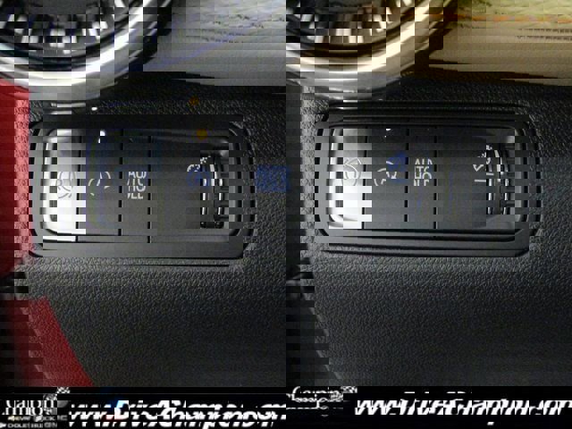 Certified 2026 Chevrolet Equinox ACTIV w/ LPO, Floor Liner Package image 22