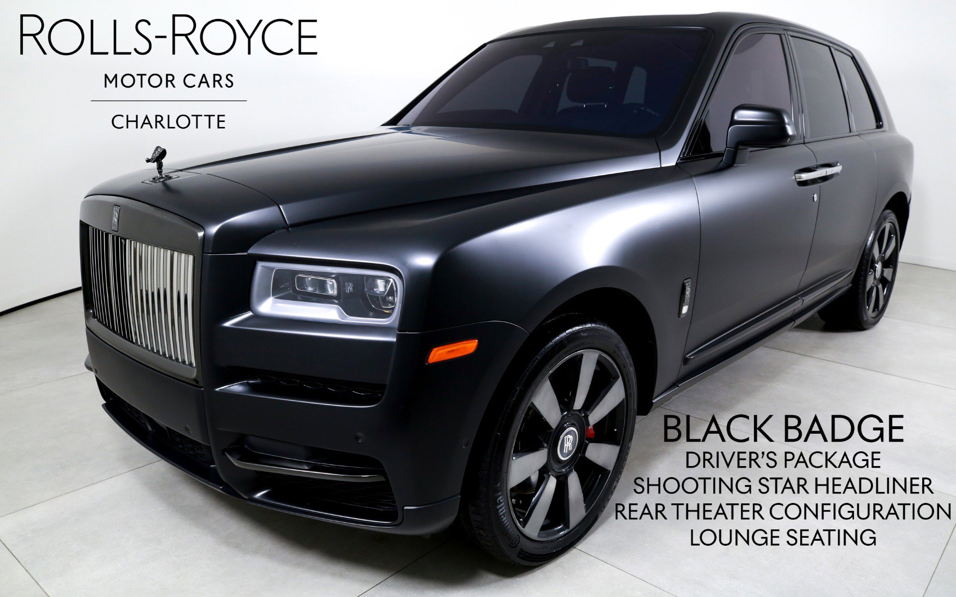 Used 2020 Rolls-Royce Cullinan Black Badge image 1