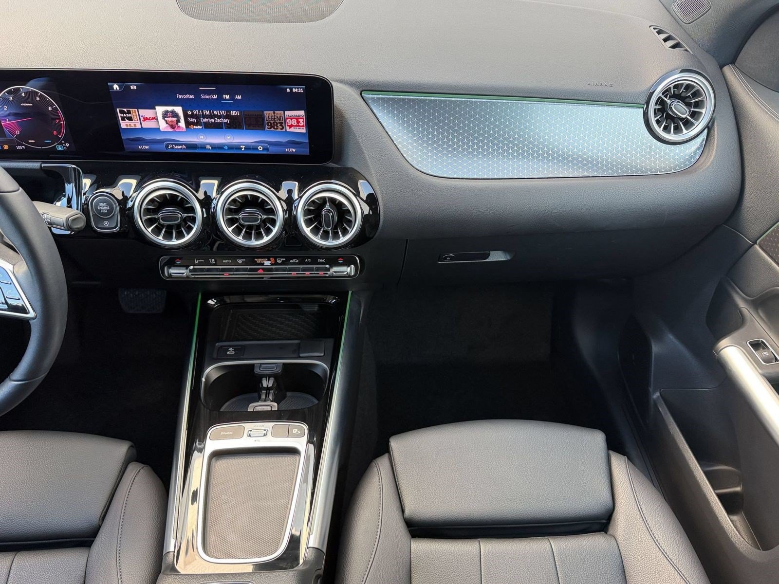 Used 2025 Mercedes-Benz GLA 250 image 14