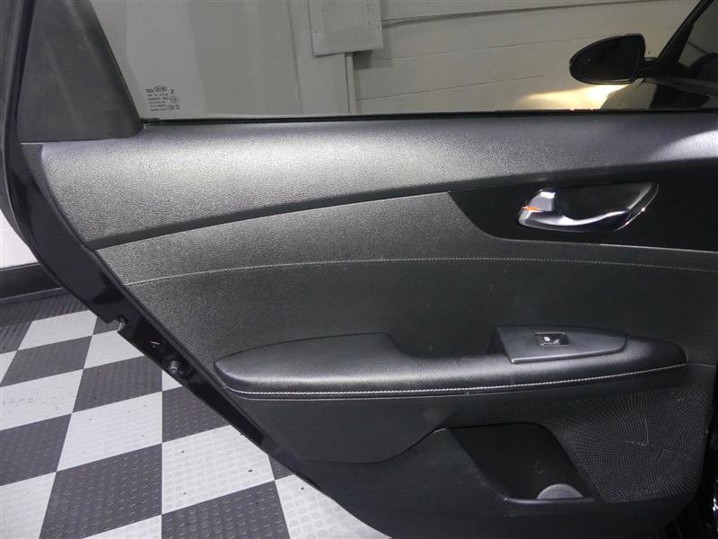 Used 2021 Kia Forte GT-Line w/ GT-Line Premium Package FWD image 25