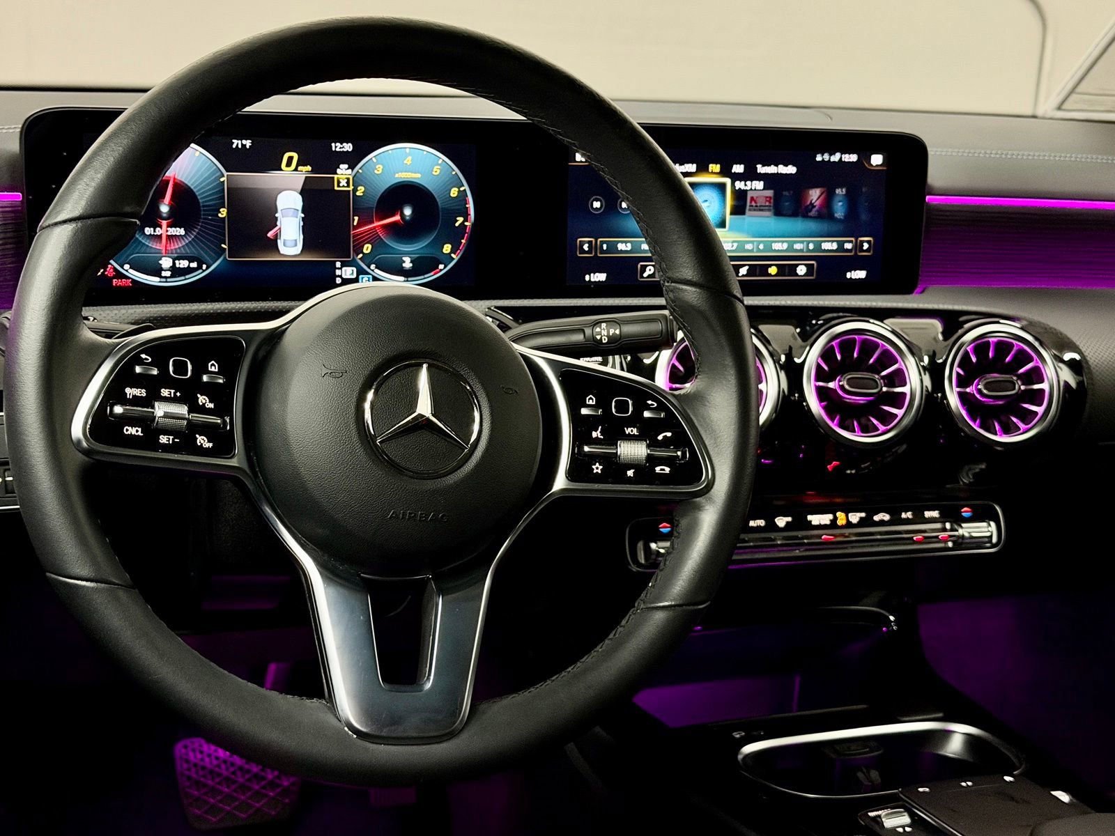 Used 2023 Mercedes-Benz CLA 250 image 37