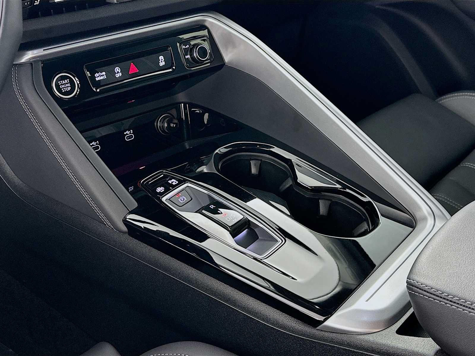 Certified 2025 Audi Q5 Premium Plus w/ Premium Plus AWD/4WD image 15