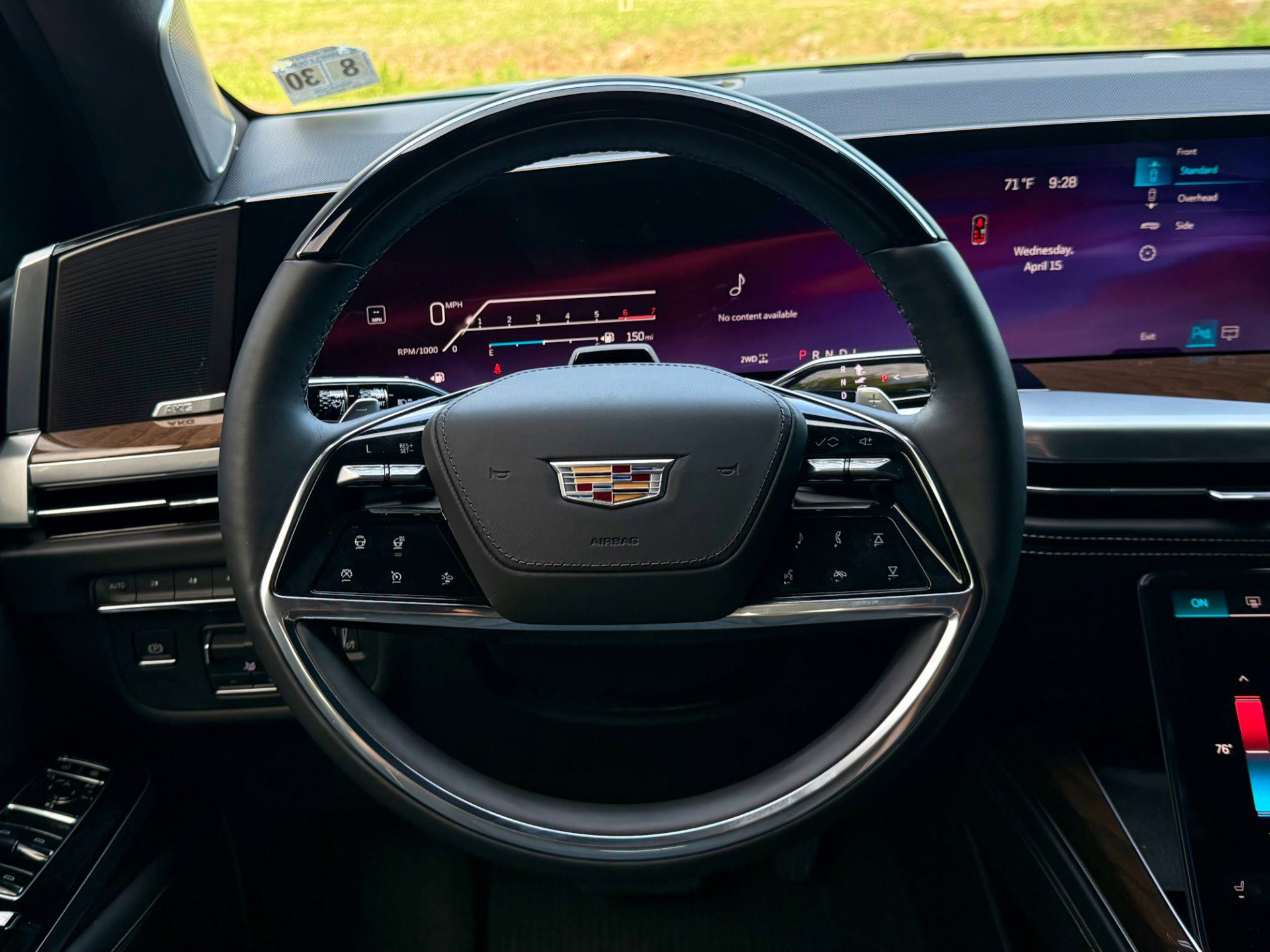 Used 2025 Cadillac Escalade Sport Platinum w/ LPO, ONYX Package image 66