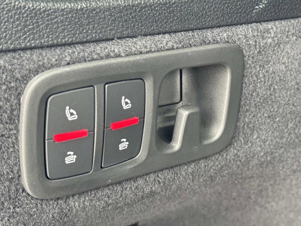 Used 2025 Audi Q7 3.0T Premium Plus image 7