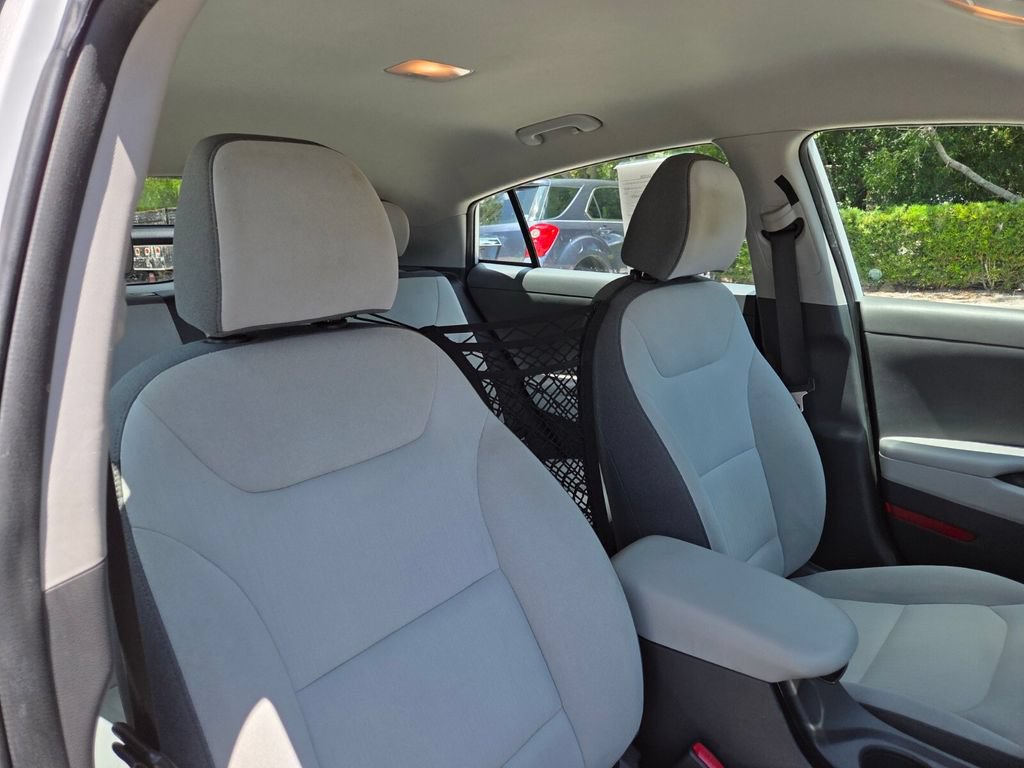 Used 2021 Hyundai Ioniq Blue FWD image 16