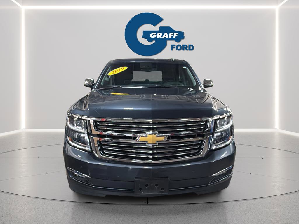 Used 2019 Chevrolet Suburban Premier AWD/4WD image 2