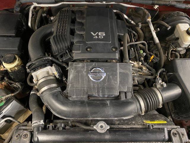 Used 2006 Nissan Frontier SE w/ (P01) Power Pkg AWD/4WD image 9