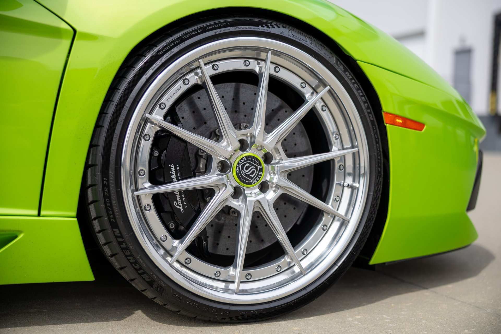 Used 2013 Lamborghini Aventador LP 700-4 AWD/4WD image 32