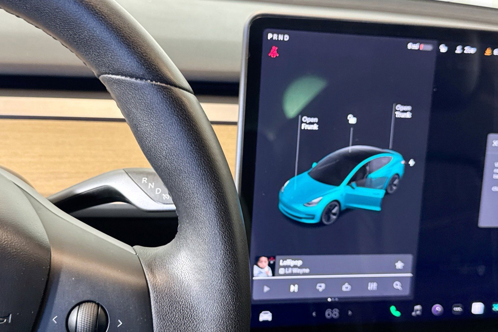 Used 2020 Tesla Model 3 Performance image 15