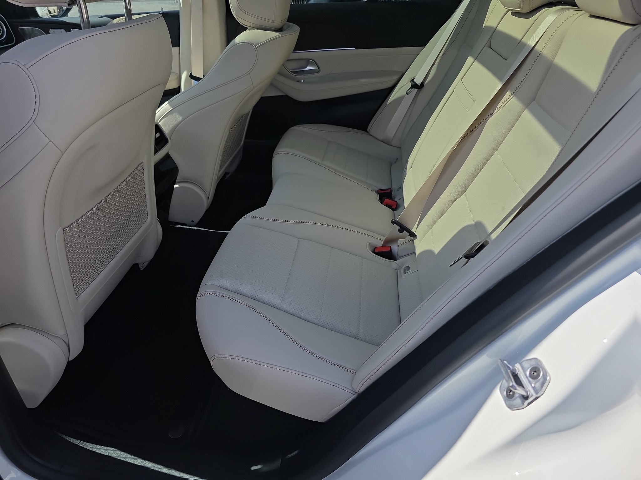 New 2027 Mercedes-Benz GLE 450 4MATIC image 10
