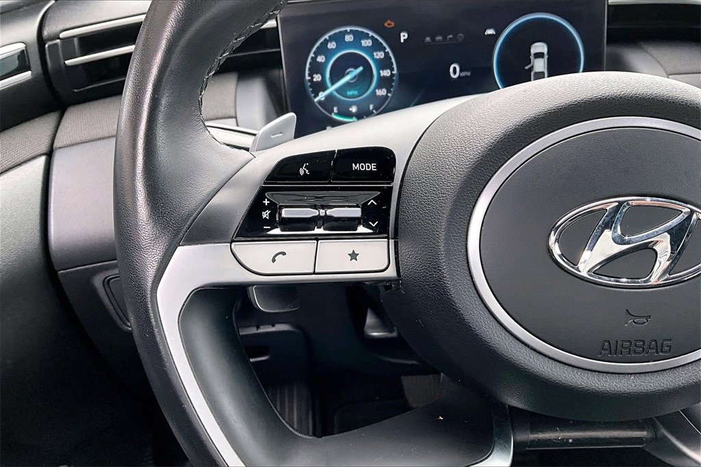 Used 2023 Hyundai Santa Cruz Limited image 13