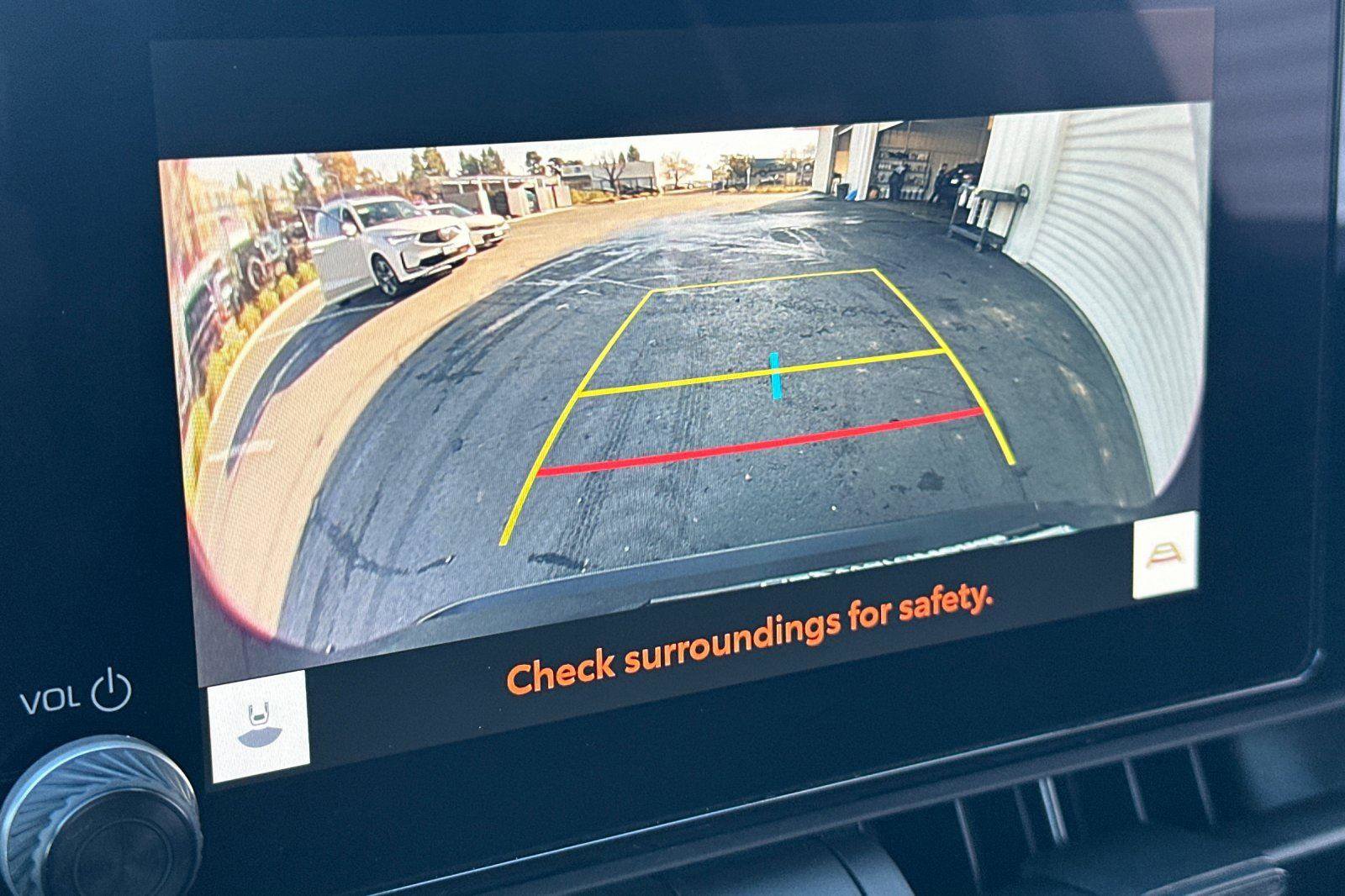 Used 2024 Toyota RAV4 LE image 18