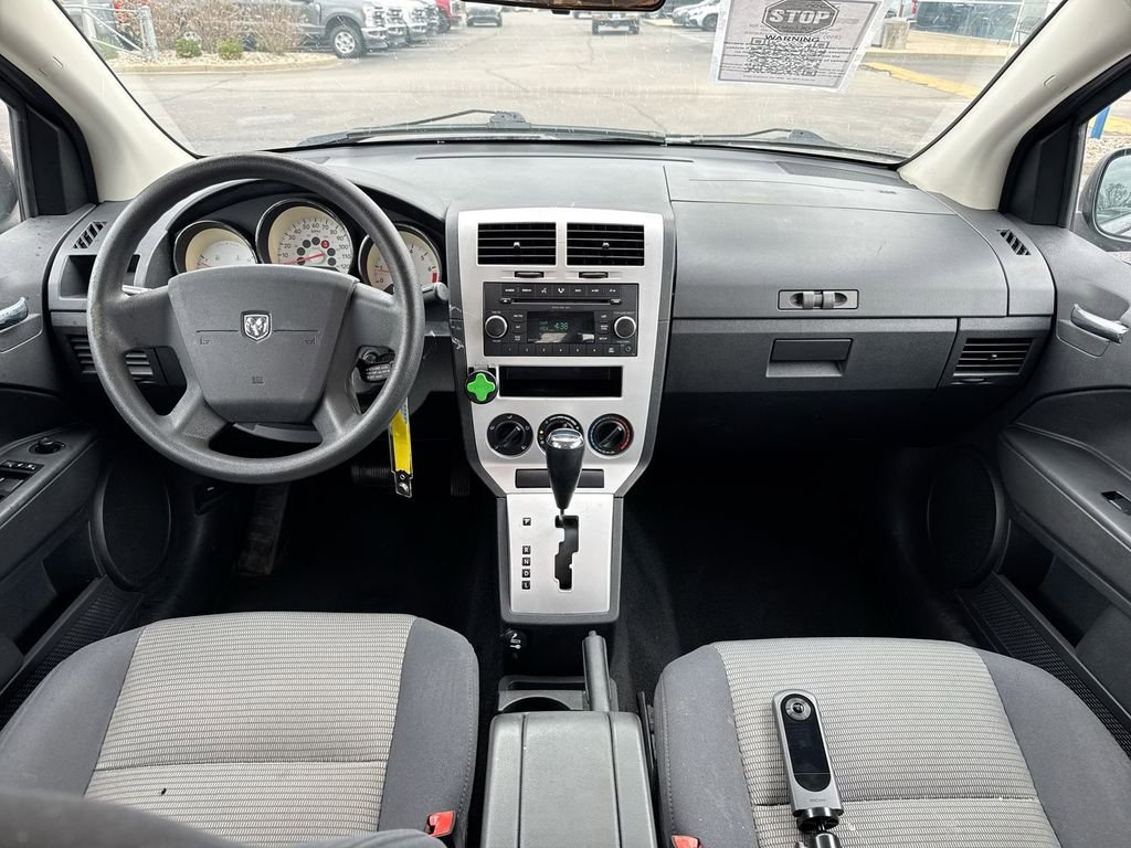 Used 2009 Dodge Caliber SXT image 10