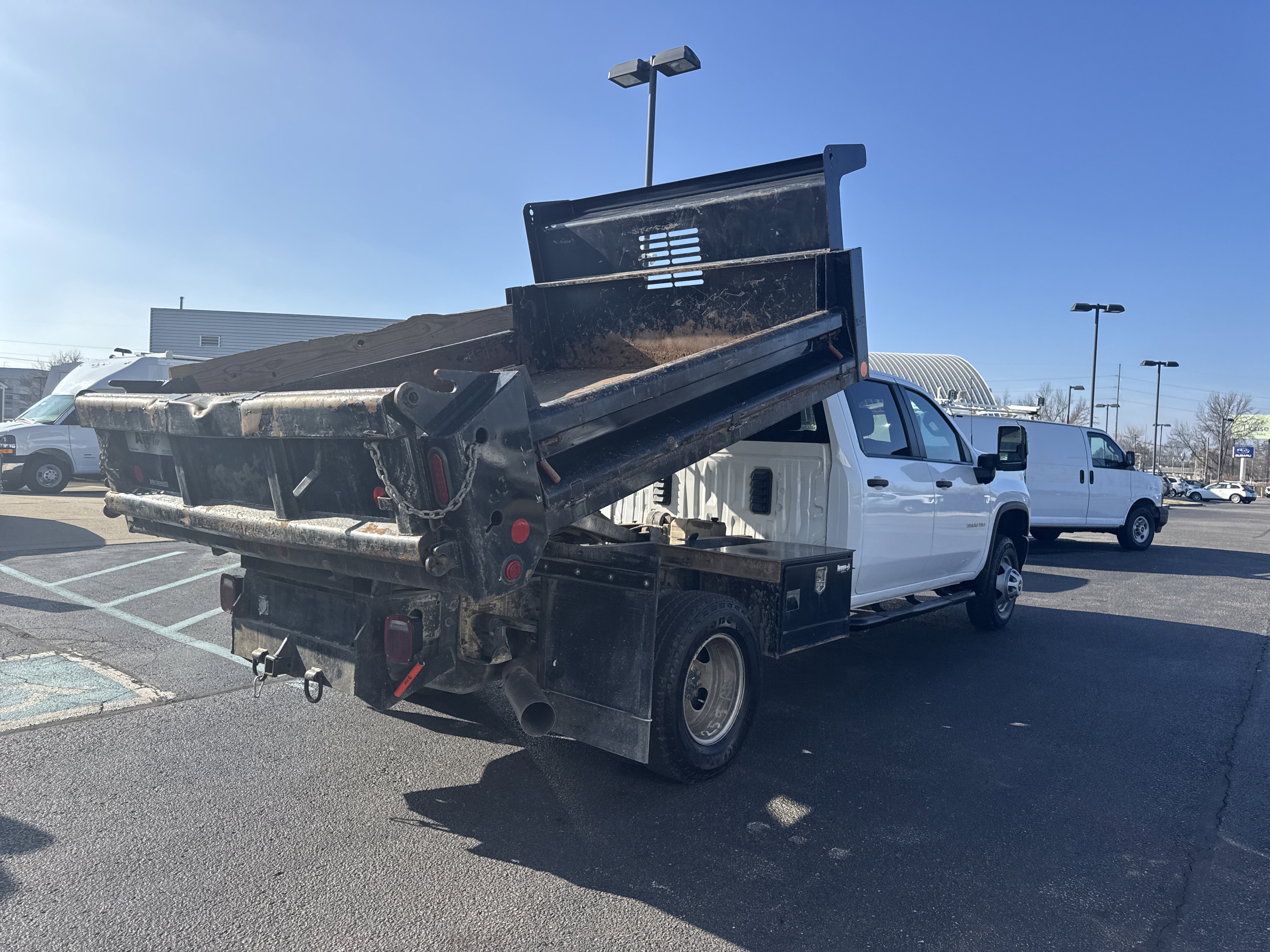Used 2022 Chevrolet Silverado 3500 W/T w/ WT Convenience Package AWD/4WD image 3