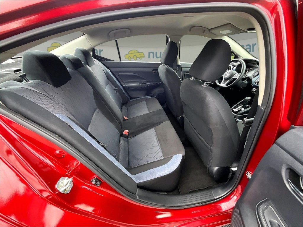 Used 2025 Nissan Versa SV FWD image 16
