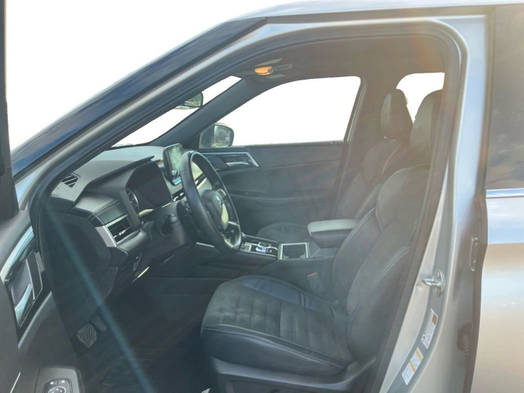 Used 2022 Mitsubishi Outlander SEL Black Edition image 10