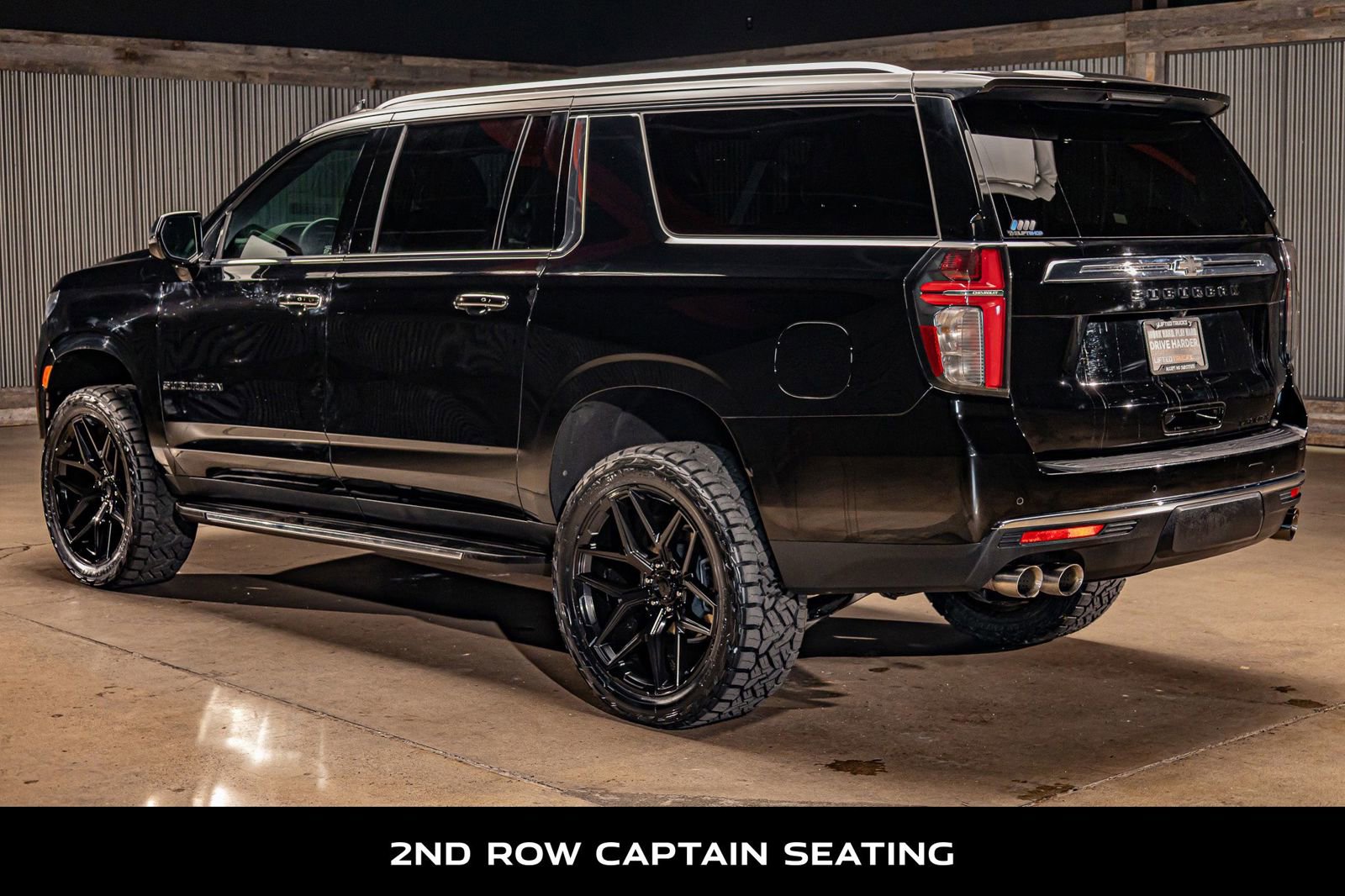 Used 2023 Chevrolet Suburban Premier w/ Max Trailering Package image 7