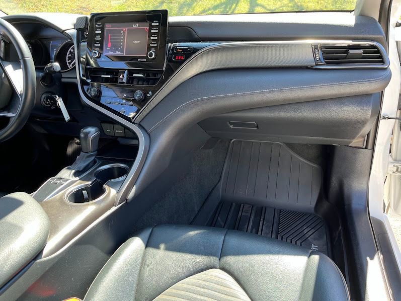 Used 2023 Toyota Camry SE image 35