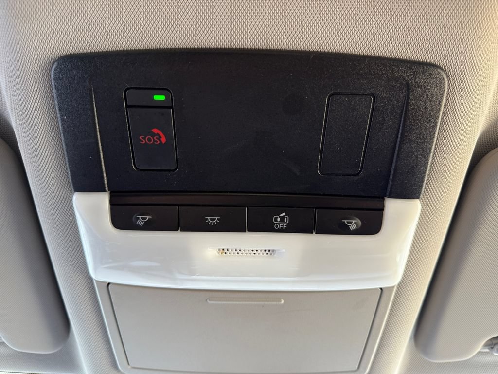 Used 2023 Nissan Rogue SV FWD image 17