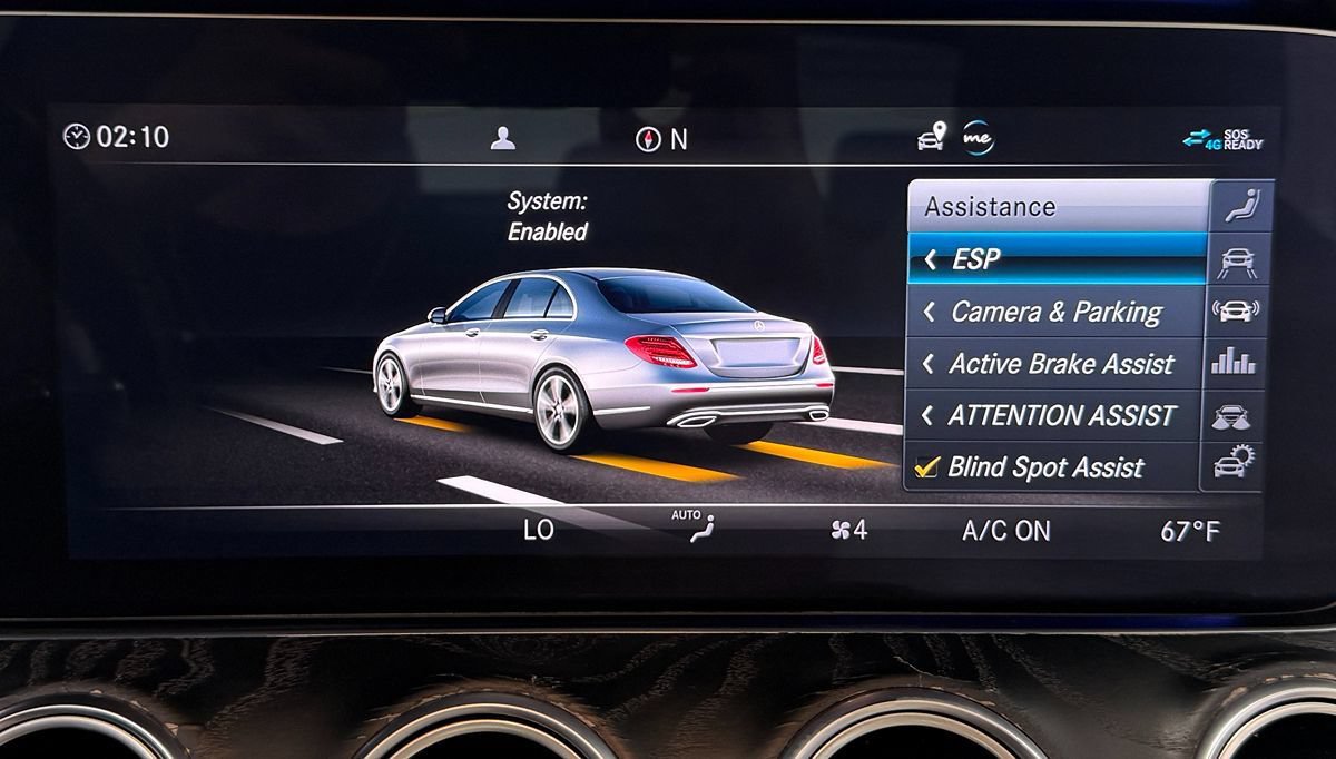 Used 2019 Mercedes-Benz E 300 4MATIC w/ Premium 1 Package image 29