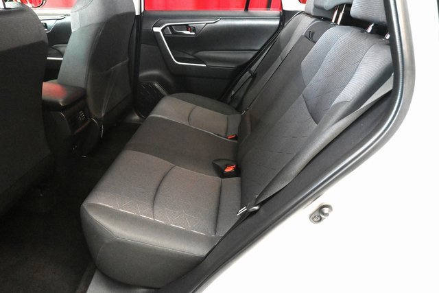 Certified 2019 Toyota RAV4 XLE image 3