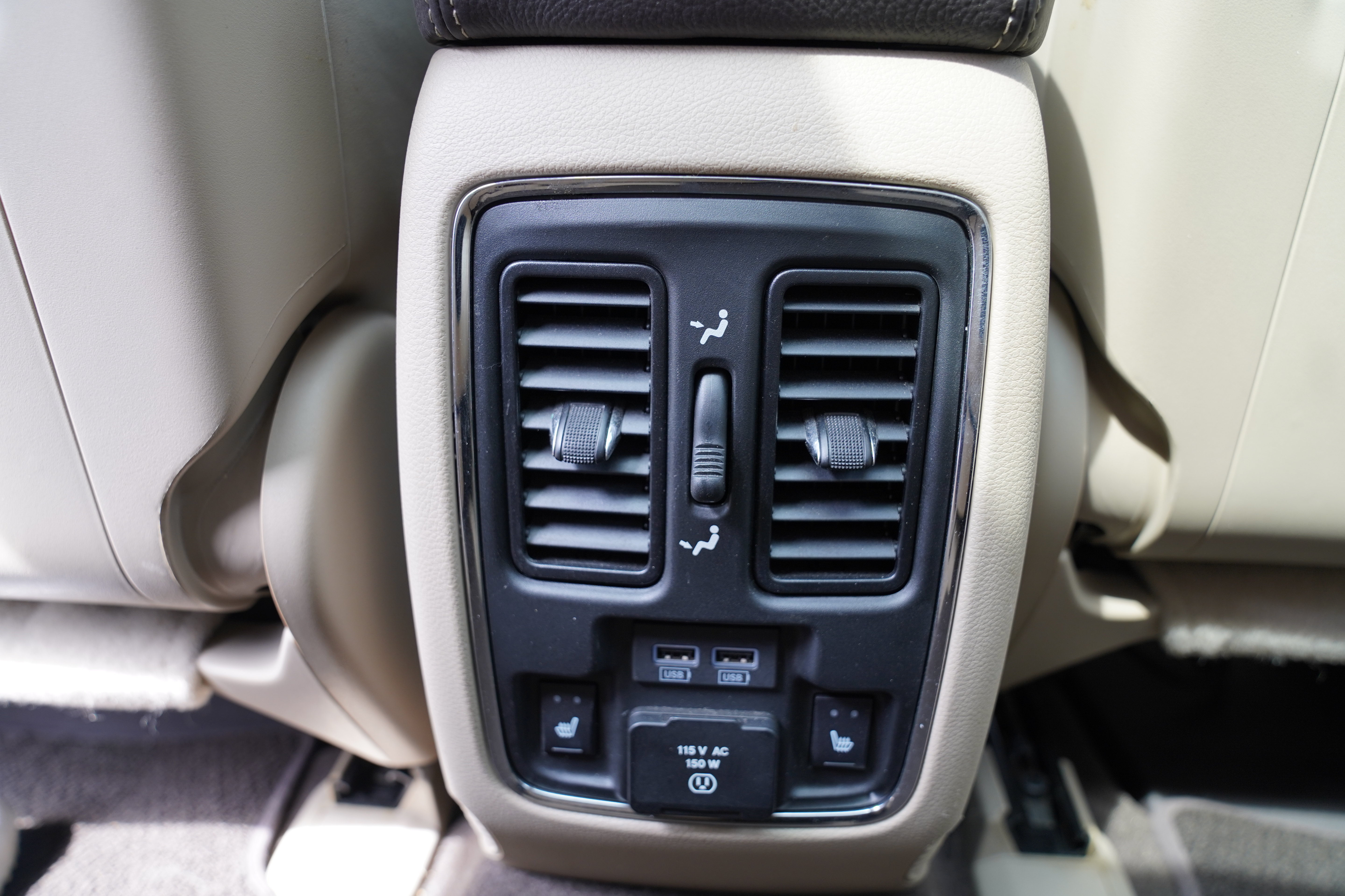 Used 2020 Jeep Grand Cherokee Summit w/ Platinum Series Group AWD/4WD image 6
