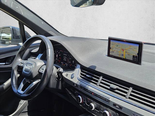 Used 2019 Audi Q7 2.0T Premium Plus w/ Premium Plus Package AWD/4WD image 11