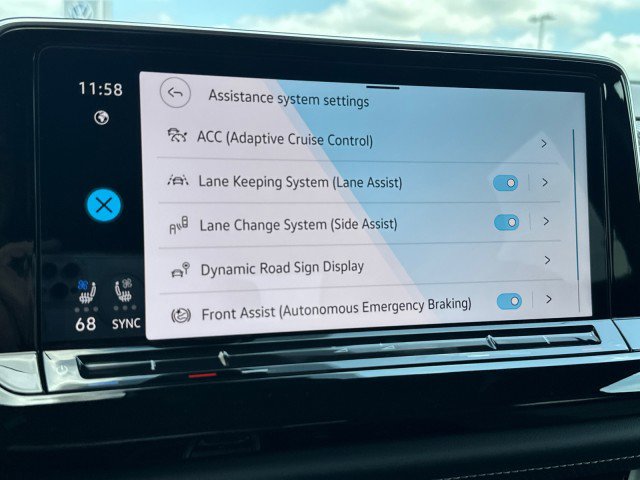 New 2025 Volkswagen Atlas Cross Sport SEL image 49