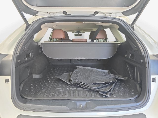 Used 2020 Subaru Outback Touring XT AWD/4WD image 30