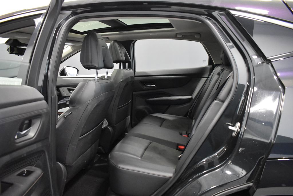 Certified 2024 Nissan Ariya AWD image 34