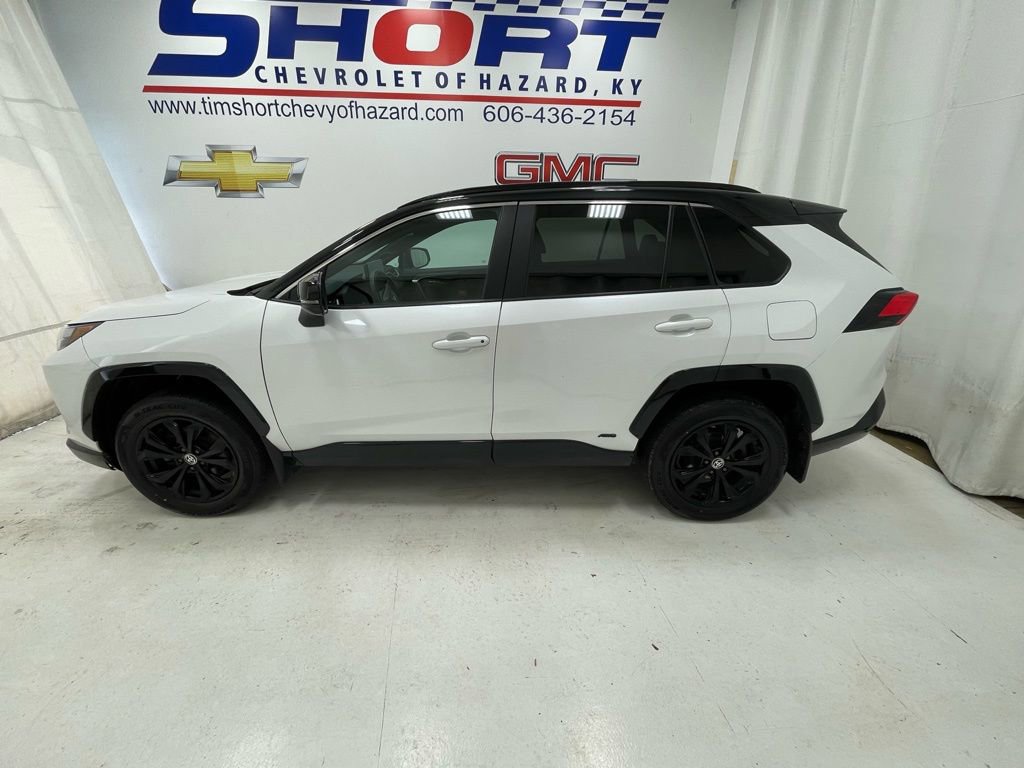 Used 2023 Toyota RAV4 XSE image 7