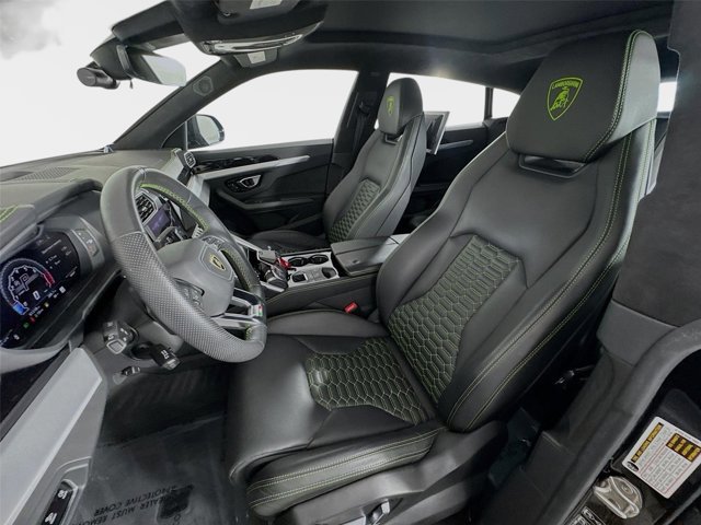 Used 2019 Lamborghini Urus AWD/4WD image 11