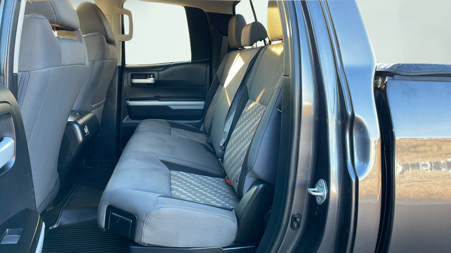 Certified 2019 Toyota Tundra SR5 w/ TRD Off Road Package AWD/4WD image 19