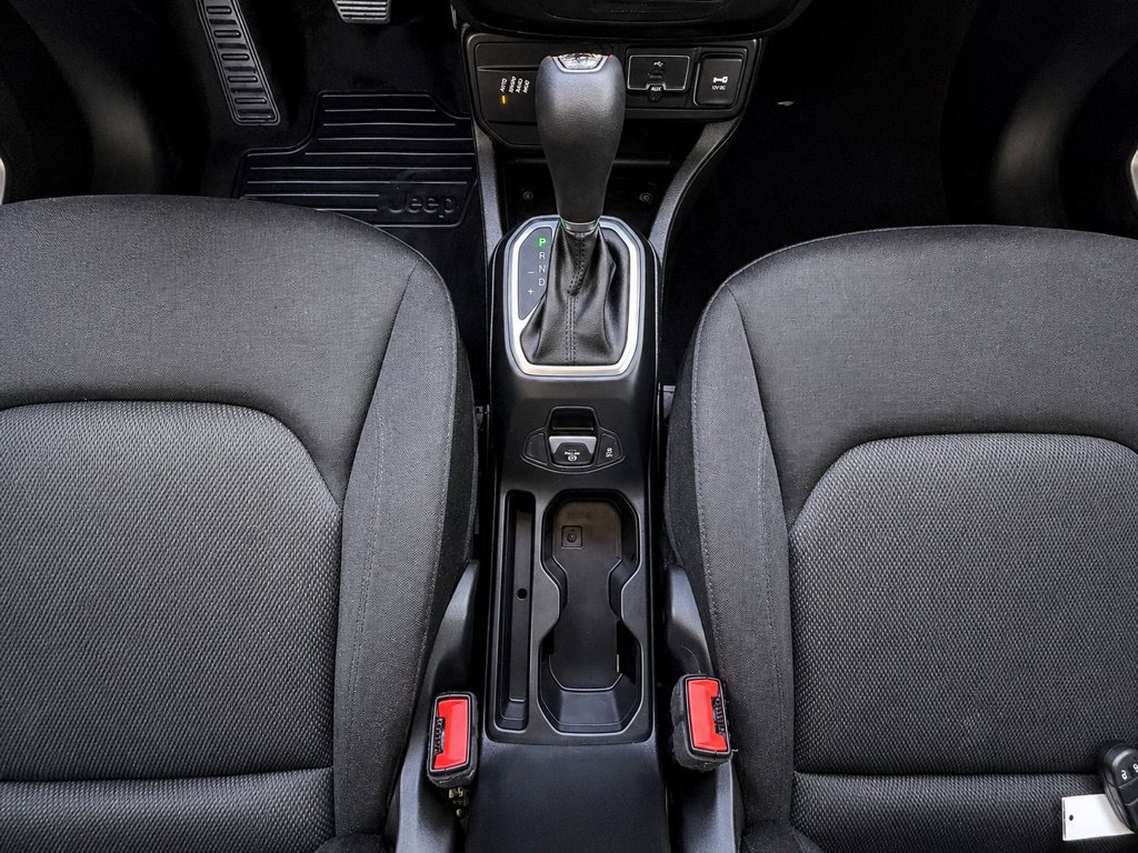 Used 2018 Jeep Renegade Sport w/ Power & Air Group AWD/4WD image 16