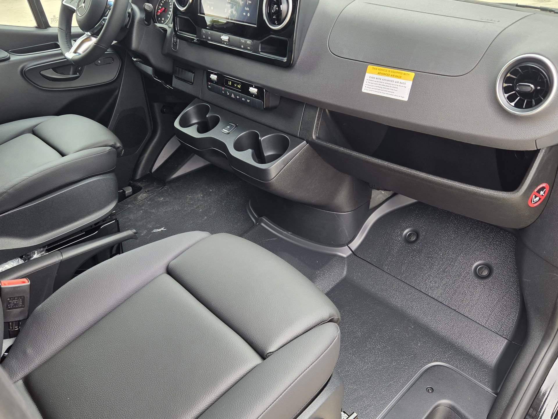 New 2026 Mercedes-Benz Sprinter 3500 image 25