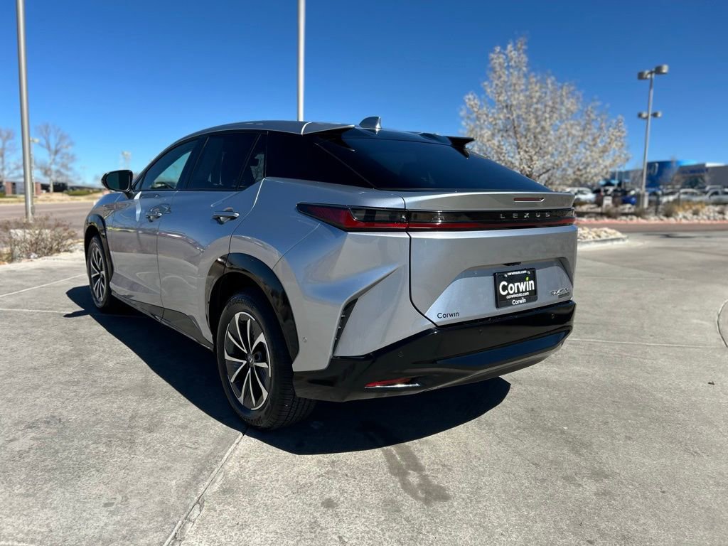 Used 2025 Lexus RZ 450e w/ Technology Package image 6