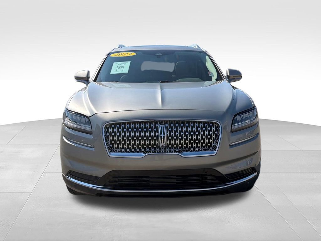 Used 2023 Lincoln Nautilus Reserve w/ Equipment Group 201A AWD/4WD image 2