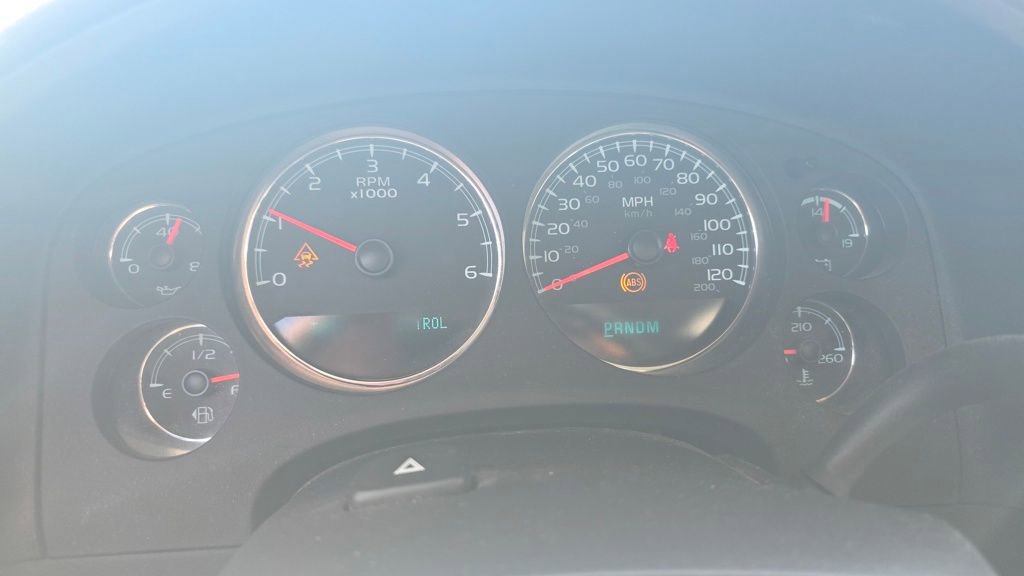 Used 2011 Chevrolet Avalanche LS w/ Convenience Package image 5