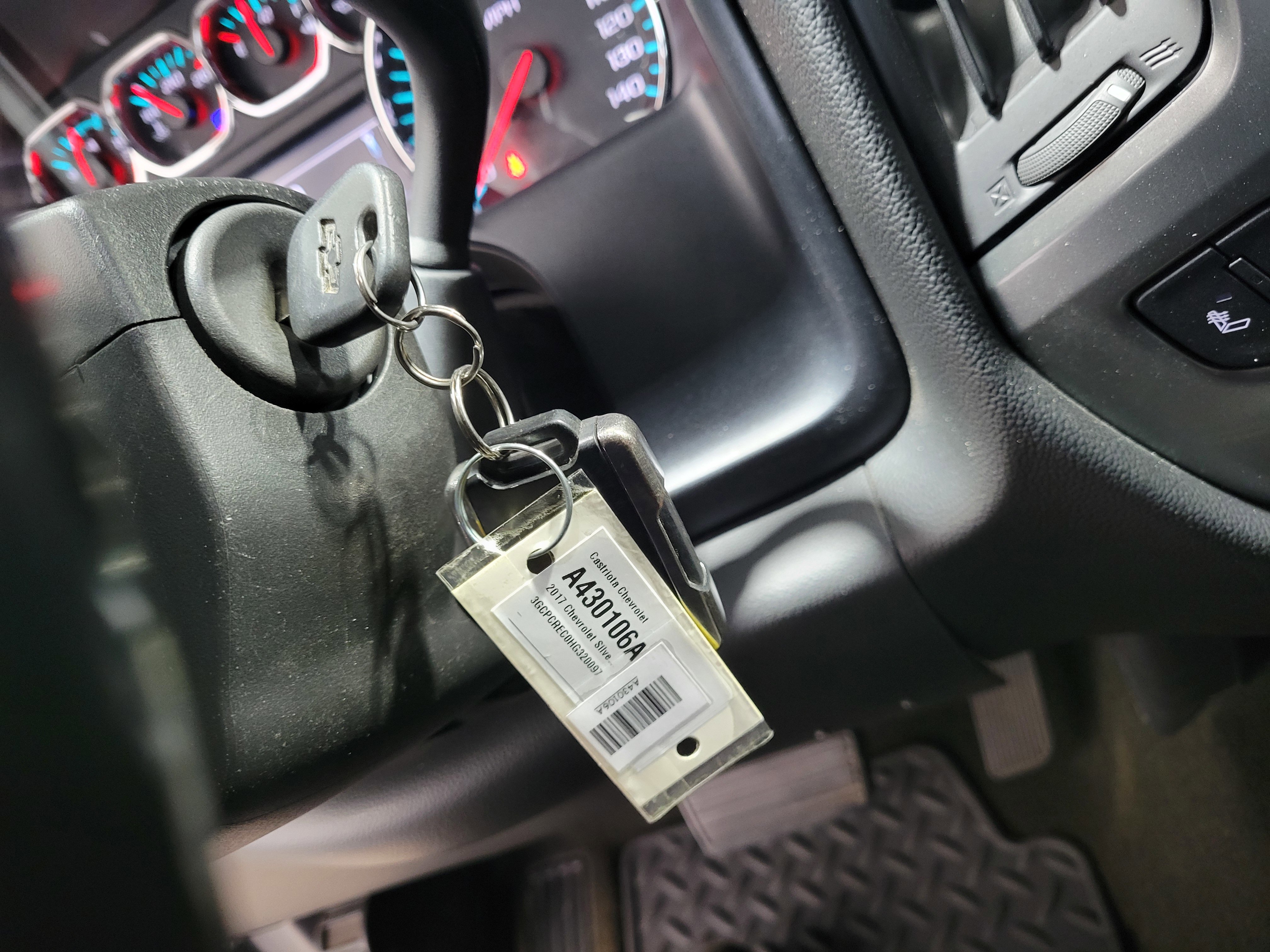 Certified 2017 Chevrolet Silverado 1500 LT w/ All Star Edition image 27