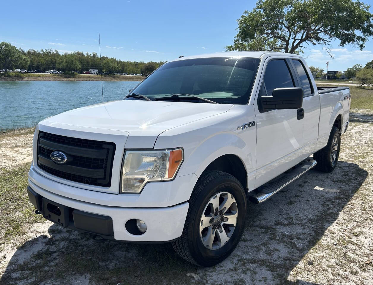 Used 2013 Ford F150 STX w/ Mid Equipment Group AWD/4WD image 1