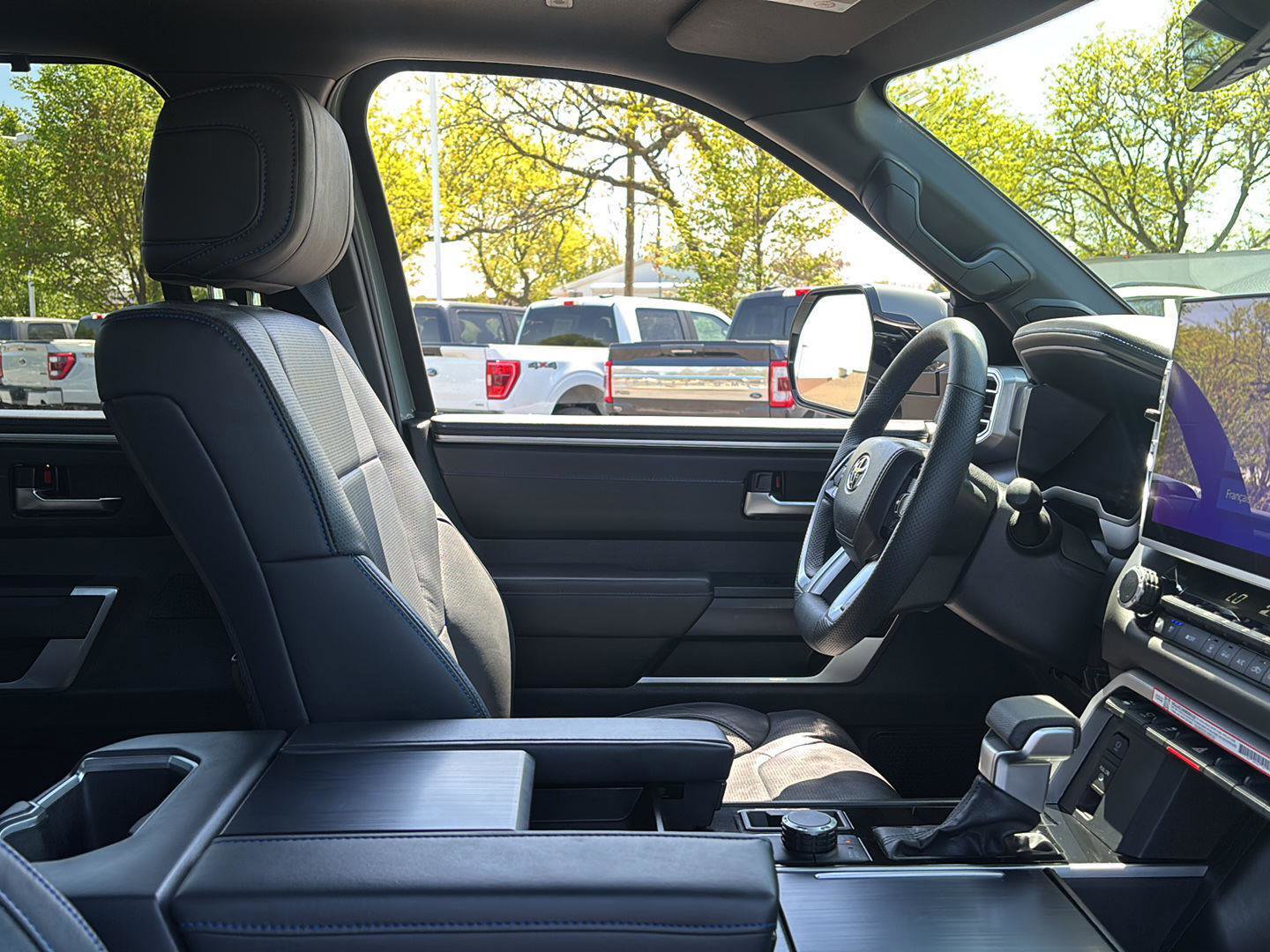 Used 2025 Toyota Tundra Platinum AWD/4WD image 24