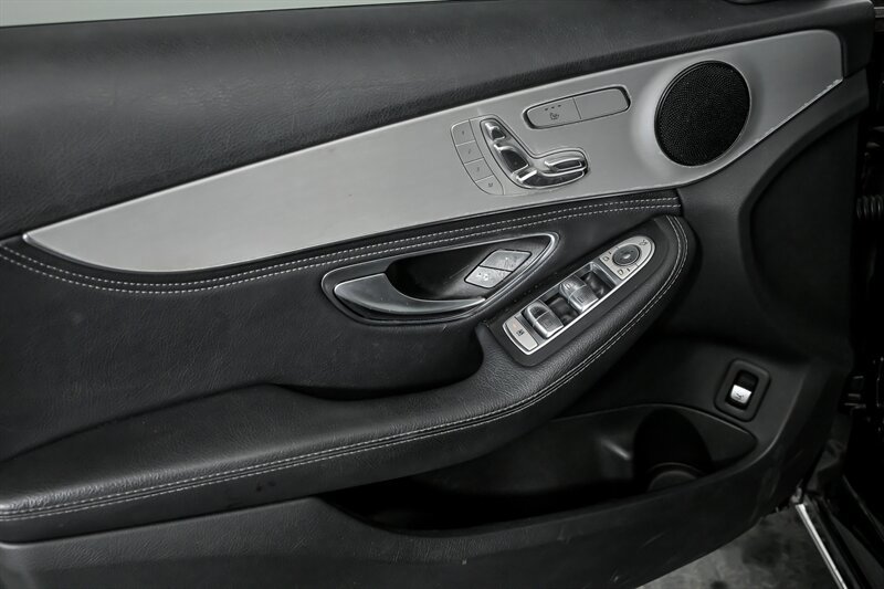 Used 2016 Mercedes-Benz C 300 4MATIC Sedan image 15