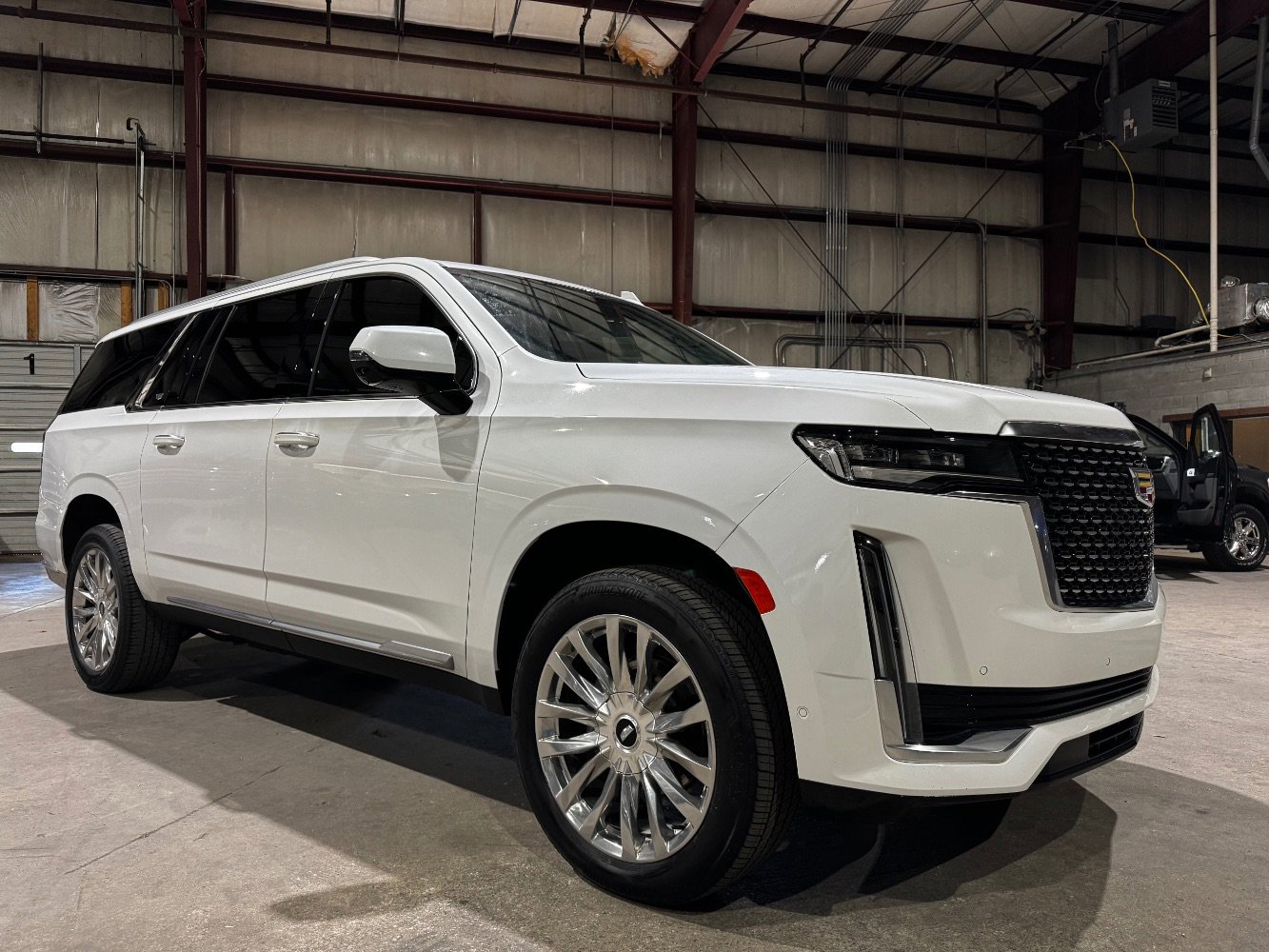 Used 2021 Cadillac Escalade ESV Premium Luxury image 1